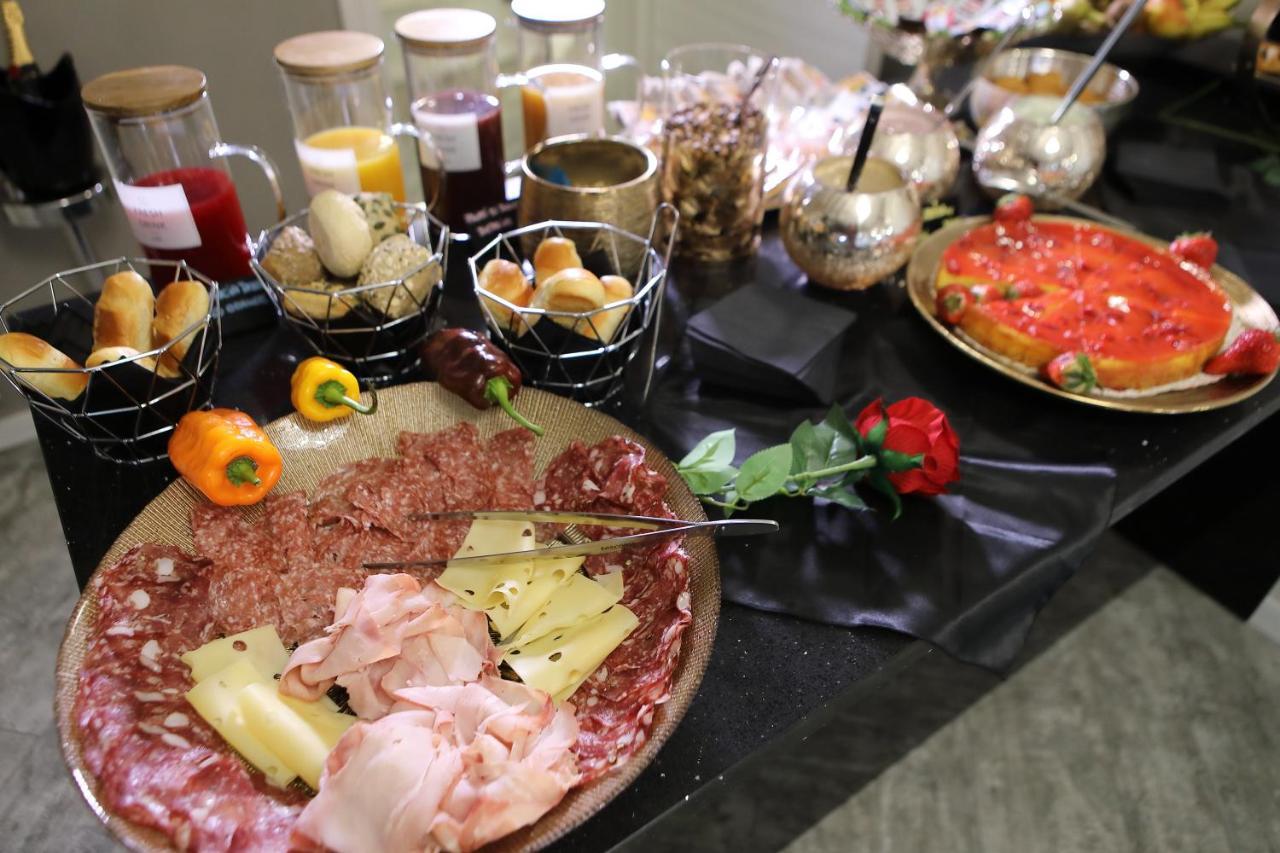 Bed & Breakfast Bellavista Exclusive In Zona Con Piscina Riscaldata E Jacuzzi Vista